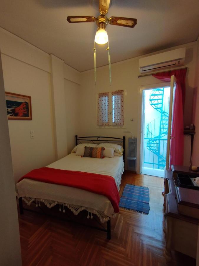 Apartament Mia'S Seaside Penthouse - Panoramic View Pireus Zewnętrze zdjęcie